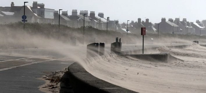 Ιρλανδία: Δυο νεκροί και ένας τραυματίας από την καταιγίδα Αλι